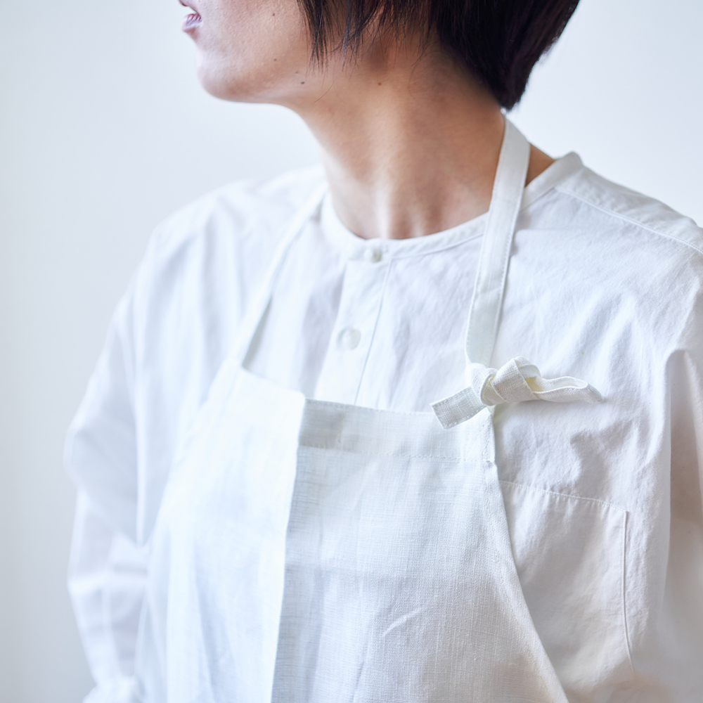 数量限定】tsumugi-te-×fog linen workリネンフルエプロン white 数量限定】tsumugi-te-×fog linen workリネンフルエプロン white